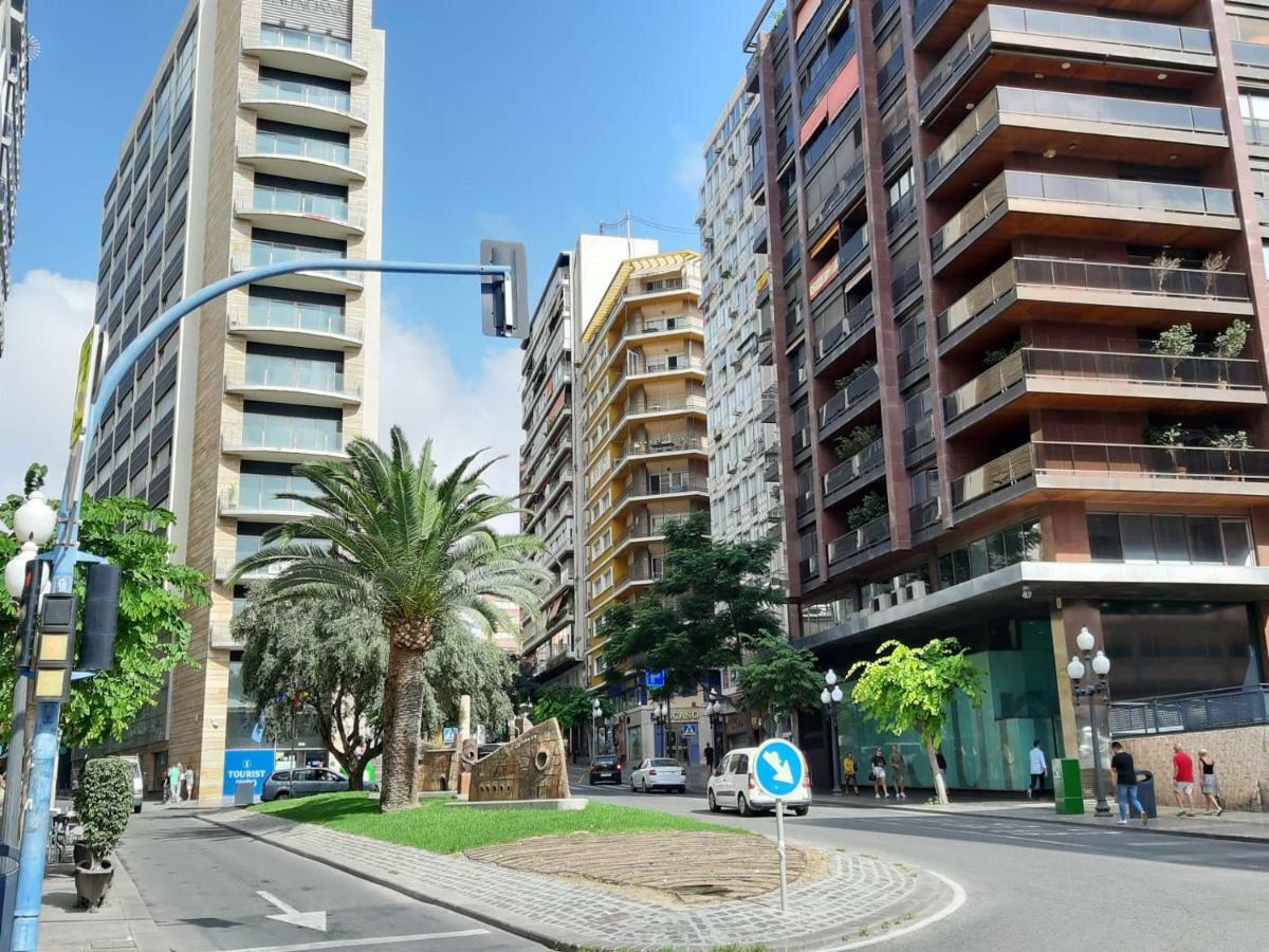 Apartamento Grande-Centro Barrio Playa Alicante Exterior photo